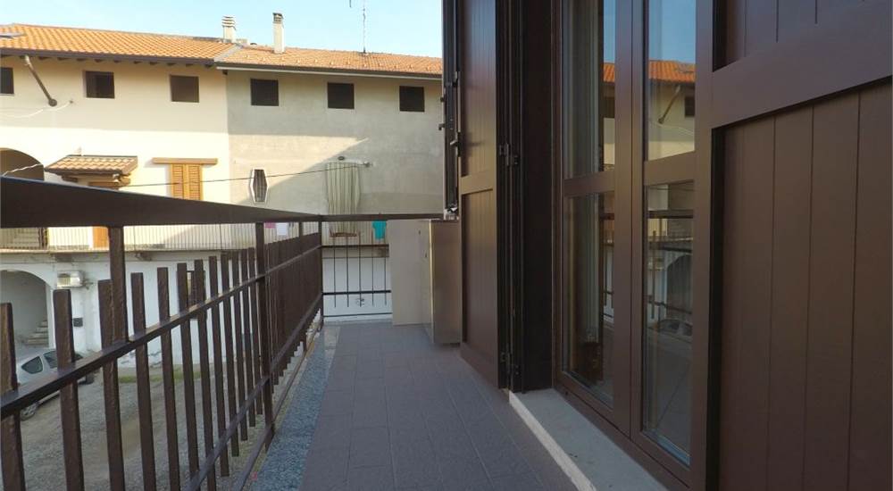 BALCONE SOGGIORNO CON CUCINA A VISTA