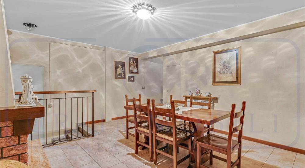 TAVERNA