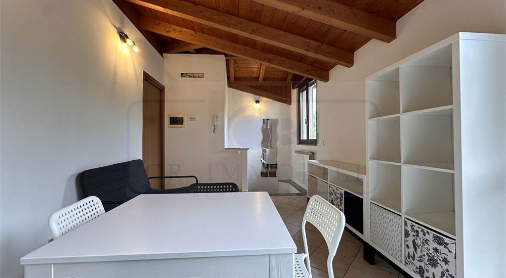 SOGGIORNO CON CUCINA A VISTA