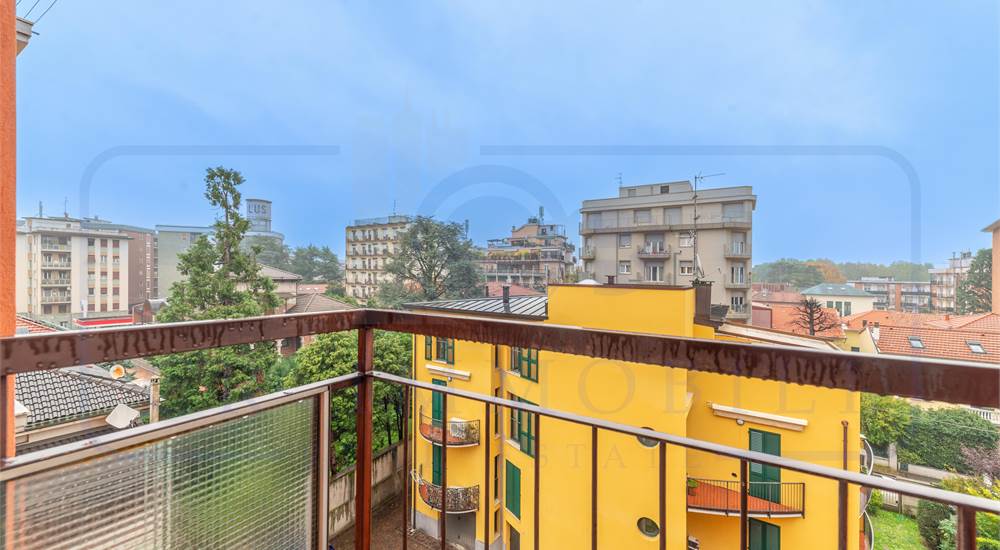 BALCONE