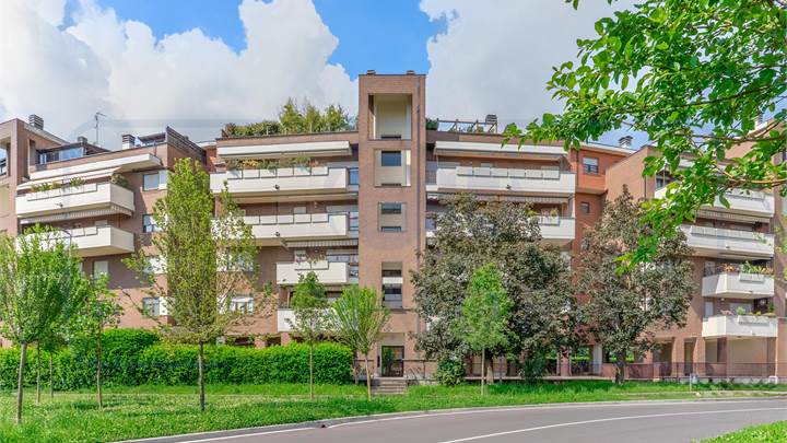 TRILOCALE CON TERRAZZO E BOX DOPPIO