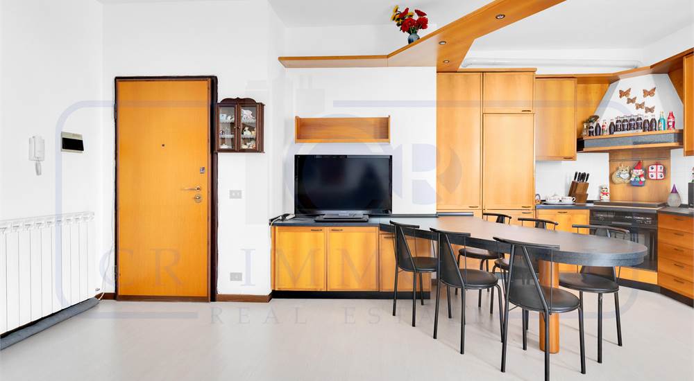 SOGGIORNO CON CUCINA A VISTA