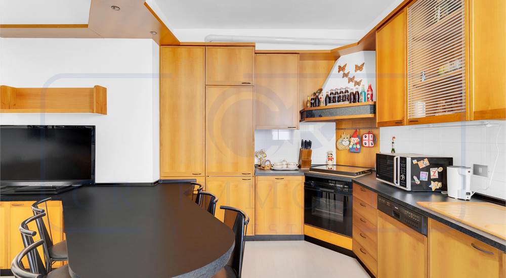 SOGGIORNO CON CUCINA A VISTA