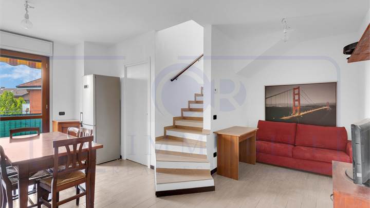 DUPLEX CON TERRAZZO