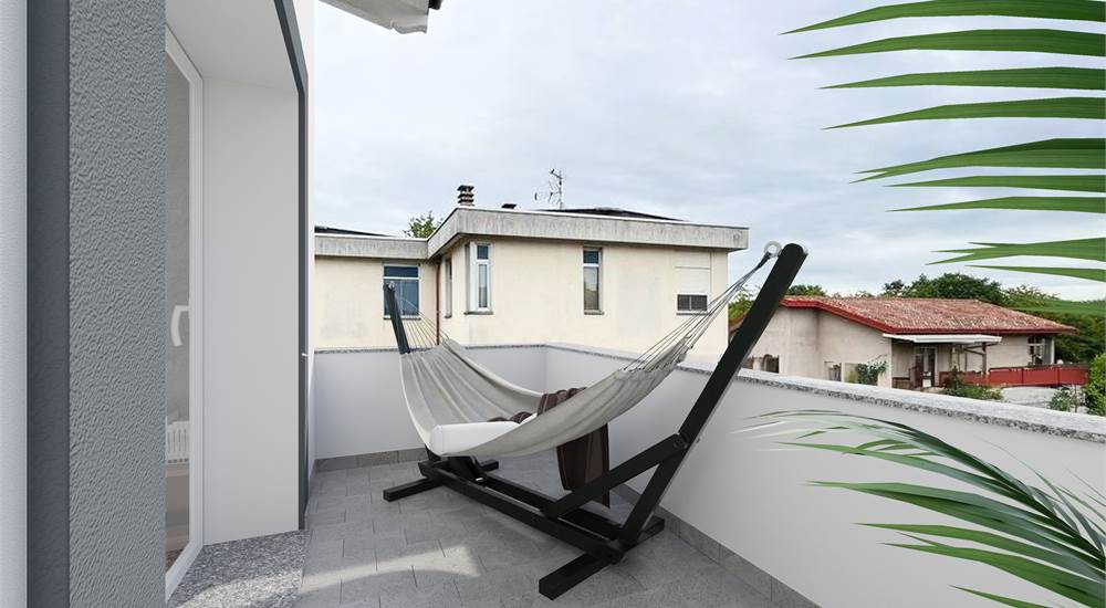 TRILOCALE DUPLEX