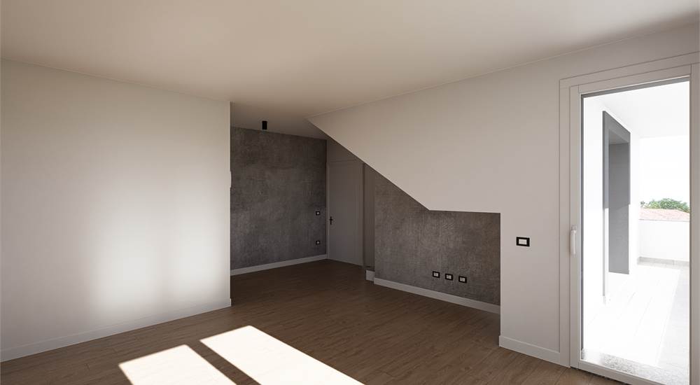 TRILOCALE DUPLEX