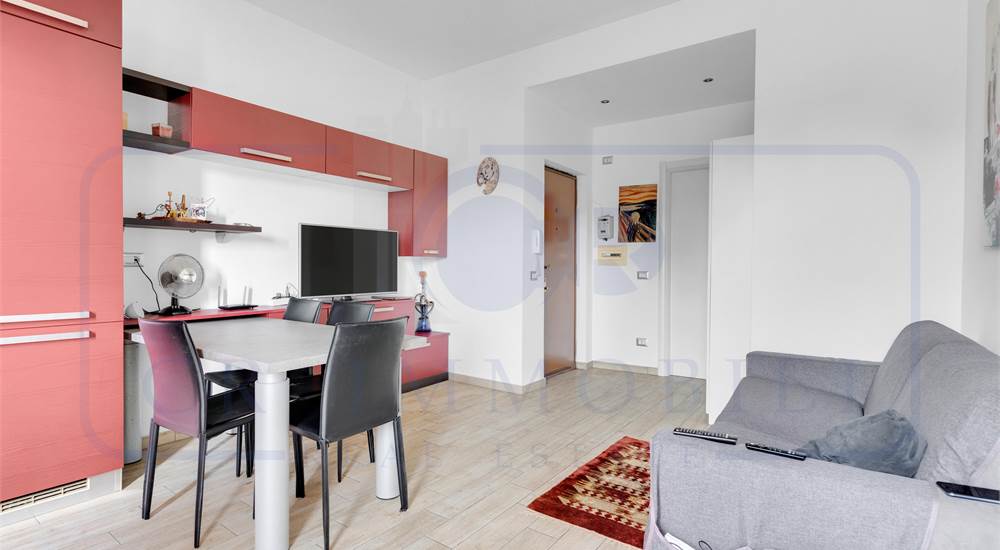 SOGGIORNO CON CUCINA A VISTA