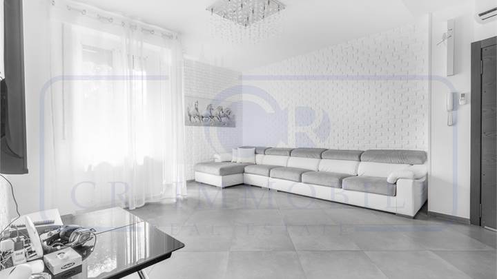 TRILOCALE RISTRUTTURATO CON CANTINA