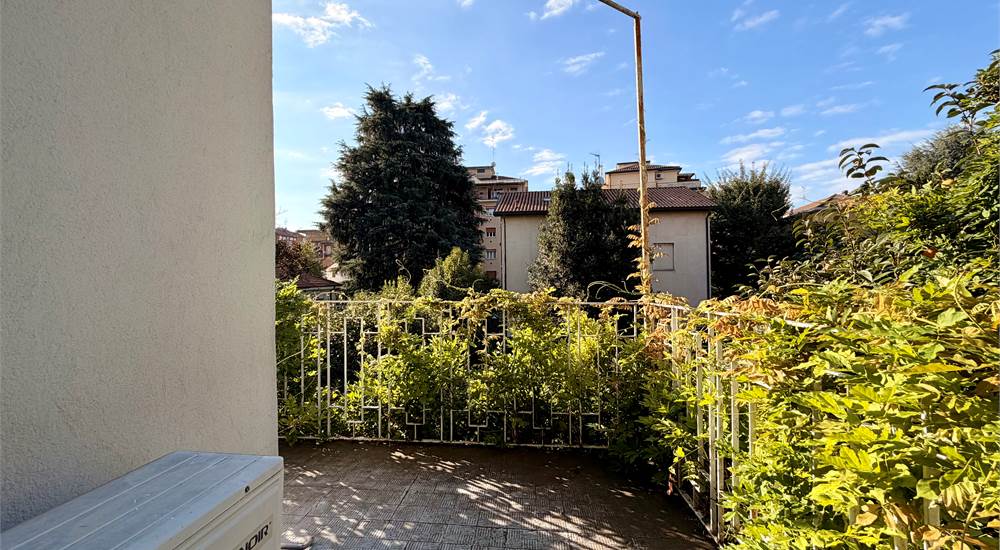 TERRAZZINO SOGGIORNO