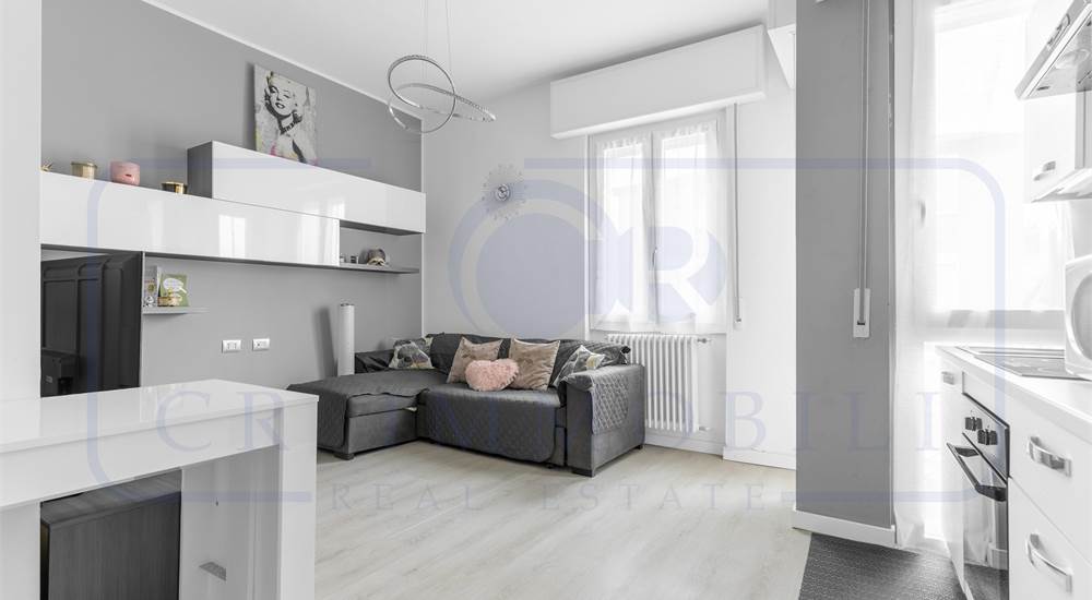 SOGGIORNO CON CUCINA A VISTA