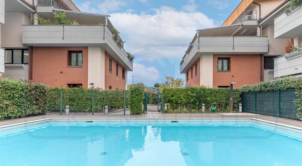 PISCINA CONDOMINIALE