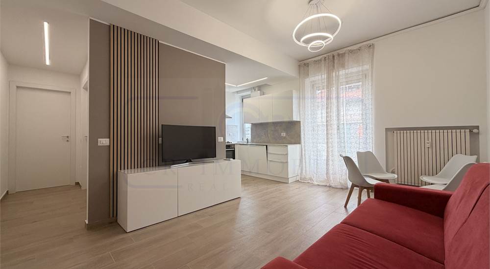 SOGGIORNO CON CUCINA A VISTA