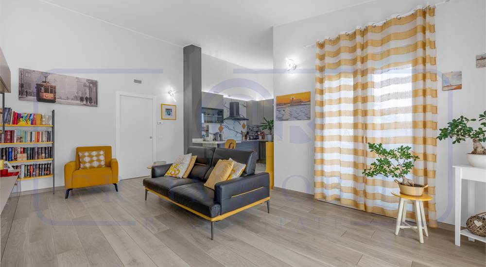 SOGGIORNO CON CUCINA A VISTA