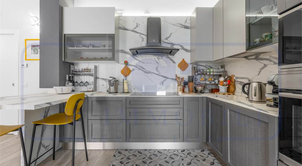 SOGGIORNO CON CUCINA A VISTA