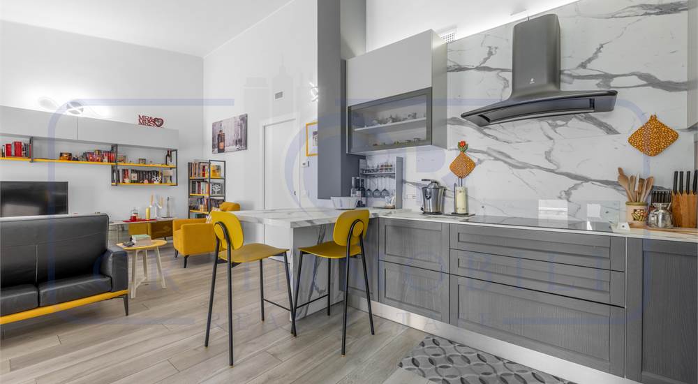 SOGGIORNO CON CUCINA A VISTA