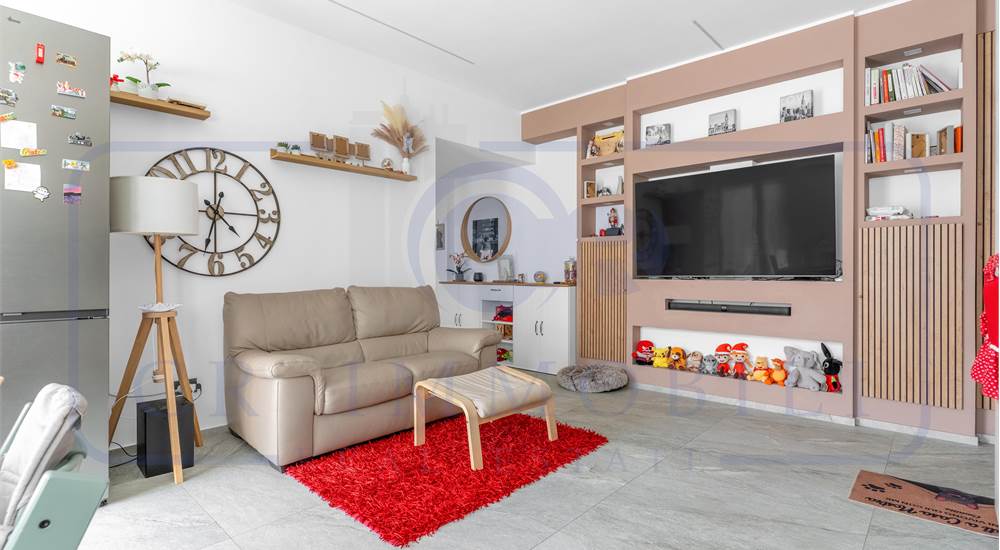 SOGGIORNO CON CUCINA A VISTA