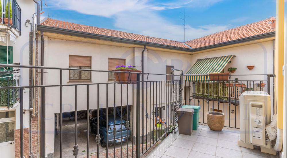 BALCONE COMUNE