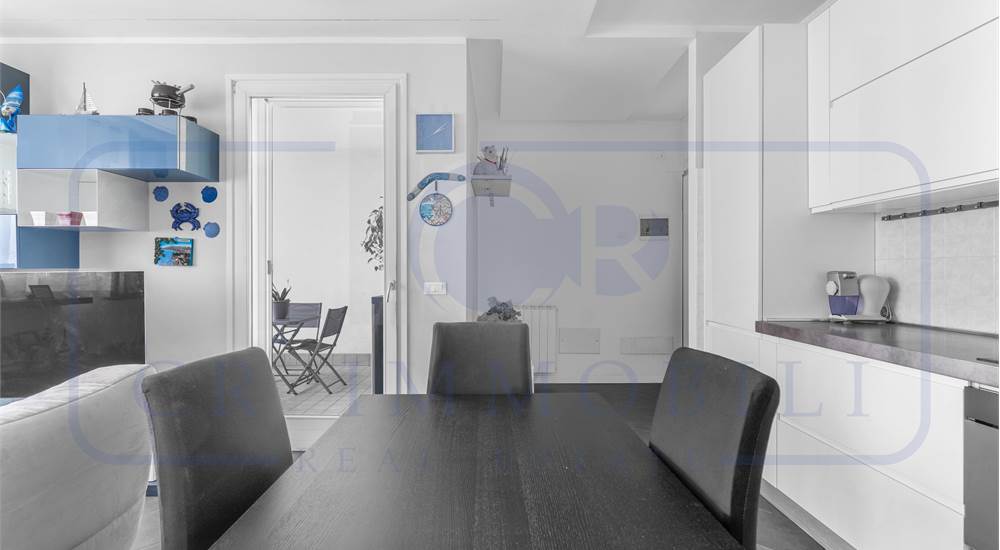SOGGIORNO CON CUCINA A VISTA