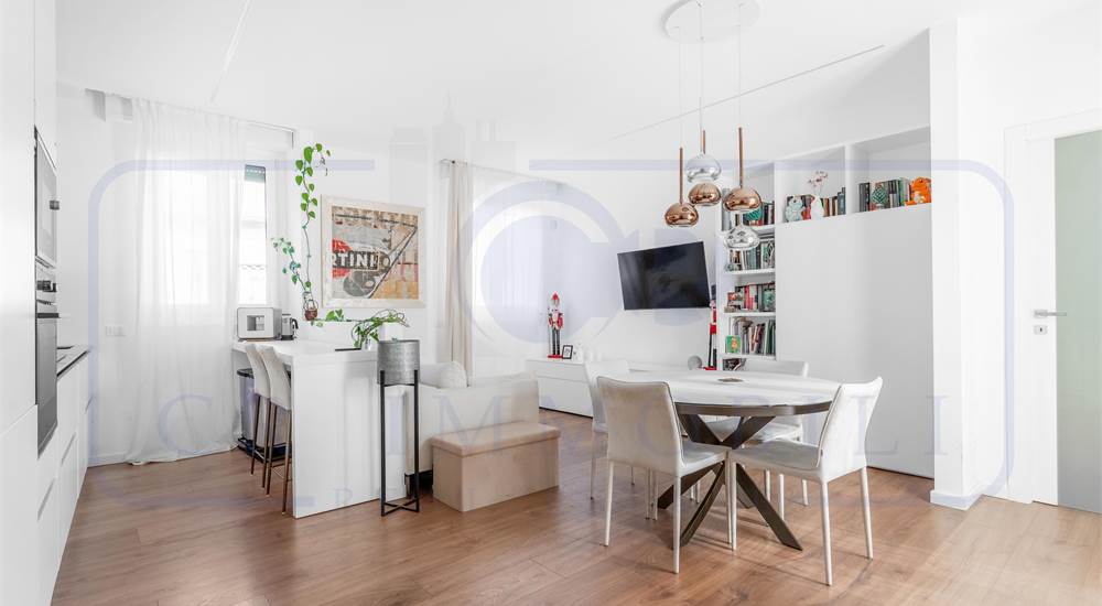 SOGGIORNO CON CUCINA A VISTA