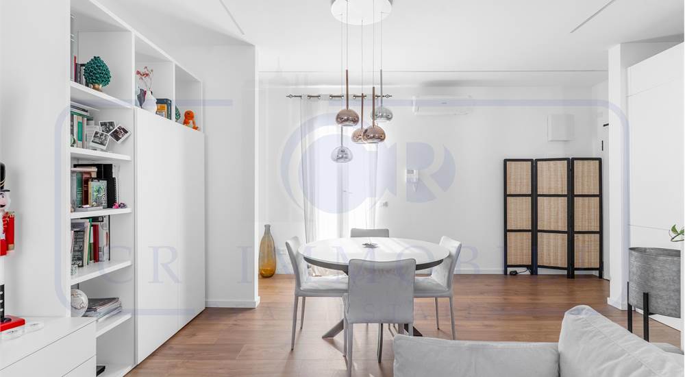 SOGGIORNO CON CUCINA A VISTA
