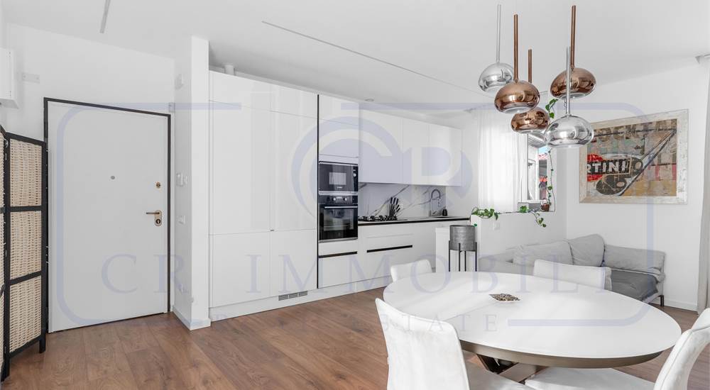 SOGGIORNO CON CUCINA A VISTA