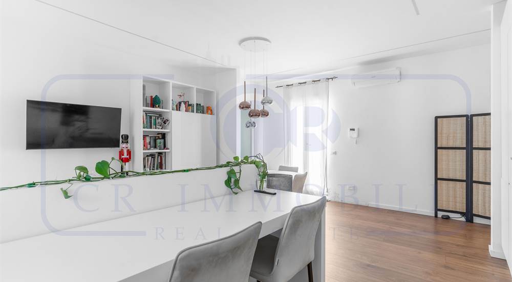 SOGGIORNO CON CUCINA A VISTA